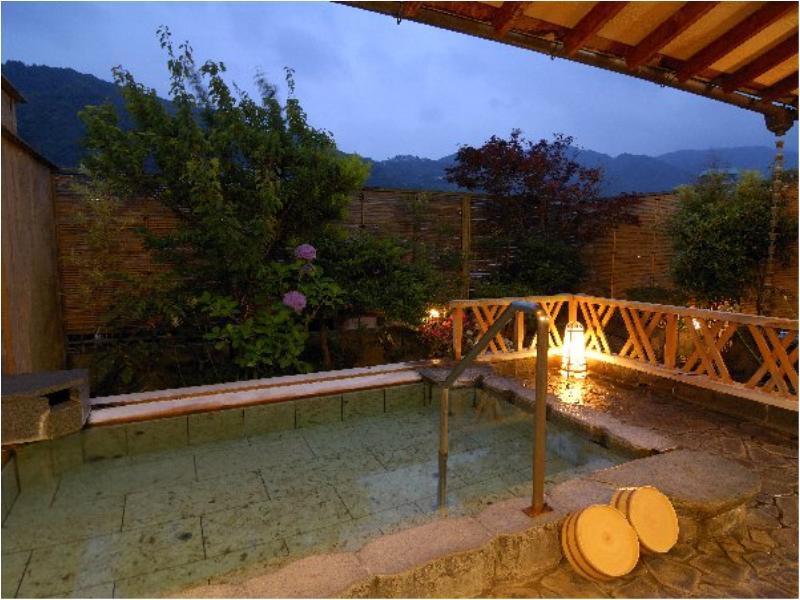 Ryokan Tachibana Atami  Bagian luar foto