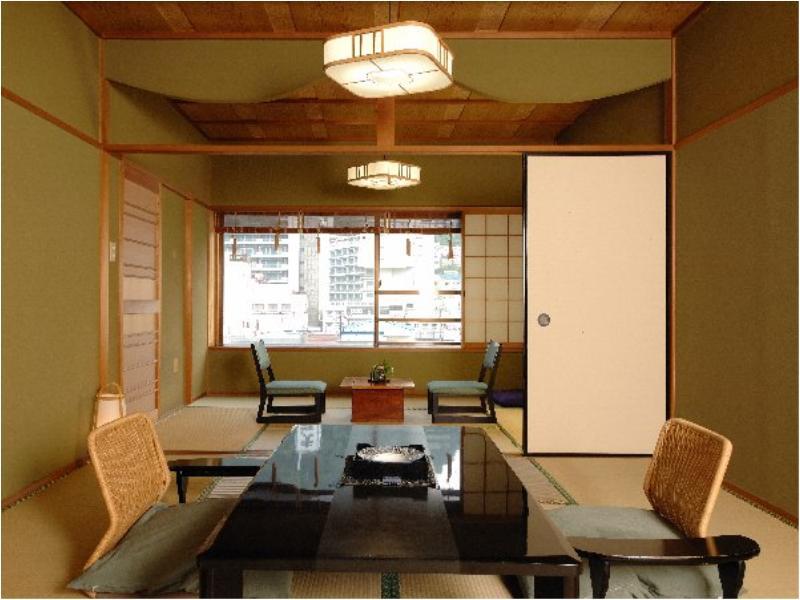 Ryokan Tachibana Atami  Bagian luar foto