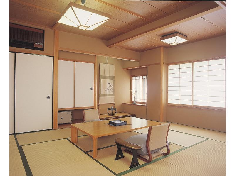 Ryokan Tachibana Atami  Bagian luar foto